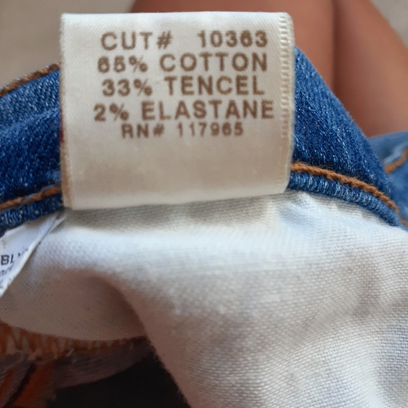 J brand bell bottoms - Picture 8 of 10